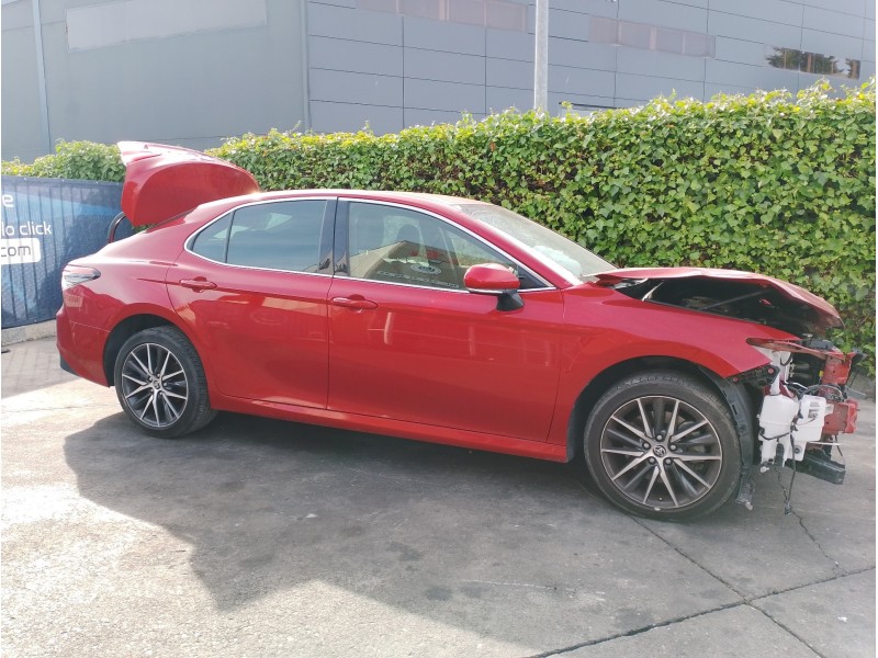 TOYOTA CAMRY (V4)