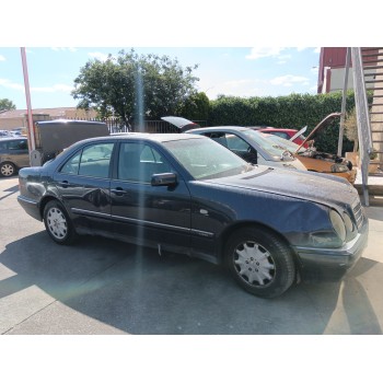 MERCEDES-BENZ CLASE E (W210) de desguace