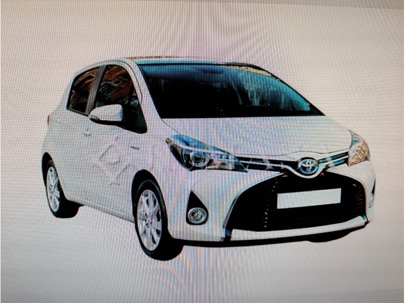 TOYOTA YARIS (_P13_)