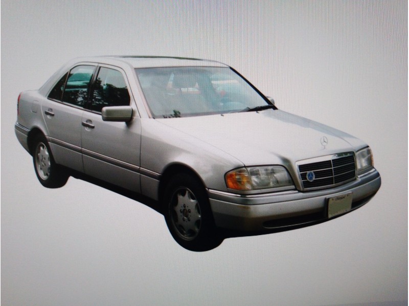 MERCEDES-BENZ CLASE C (W202) BERLINA