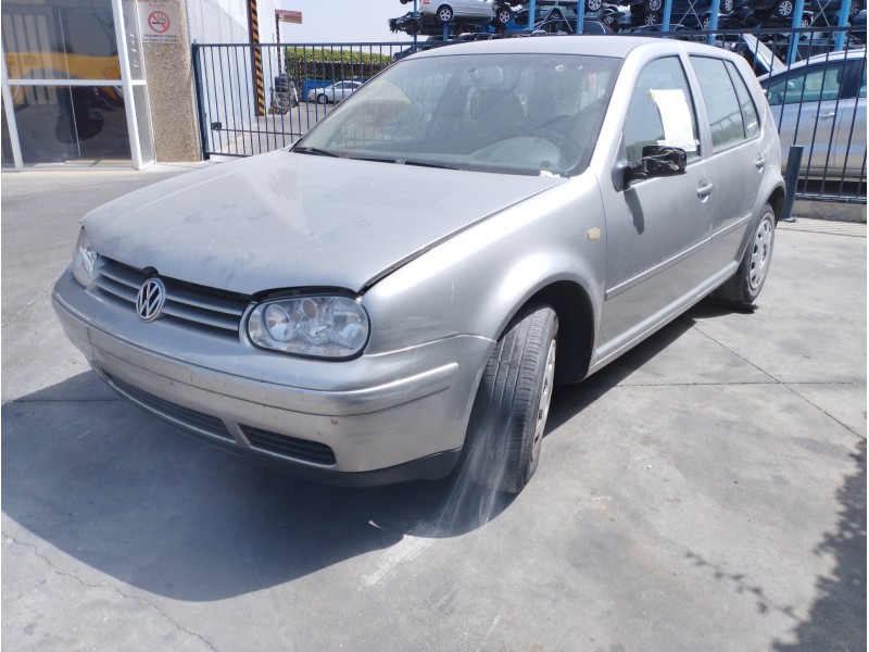 VOLKSWAGEN GOLF IV BERLINA (1J1)