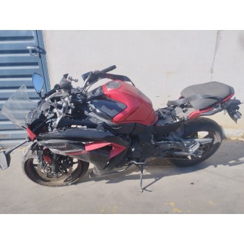 KAWASAKI NINJA 650