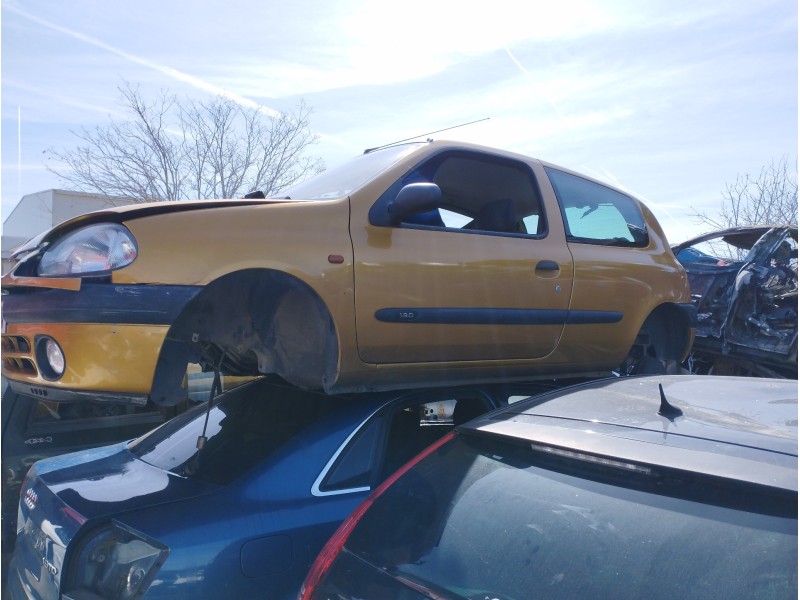 RENAULT CLIO II FASE I (B/CBO)