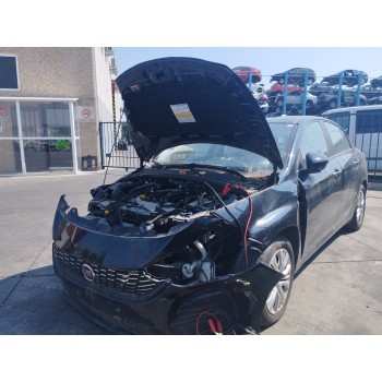 FIAT TIPO II (357) BERLINA de desguace