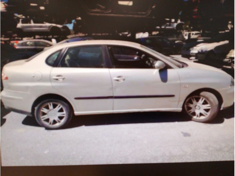SEAT CORDOBA BERLINA (6L2)