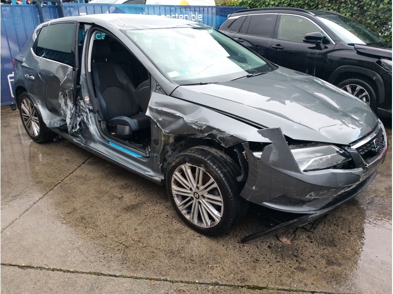 SEAT LEON (5F1)