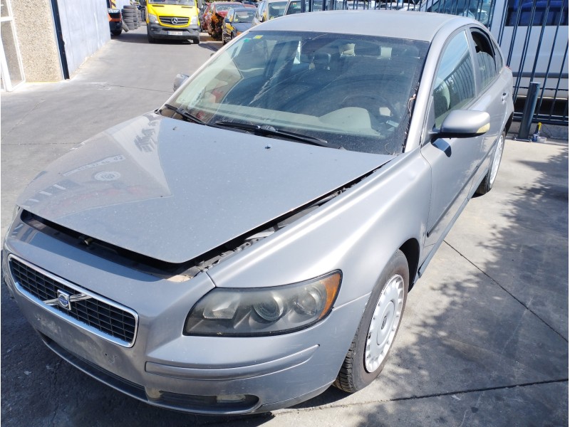 VOLVO S40 BERLINA