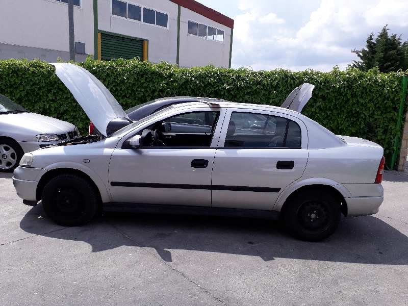 OPEL ASTRA G BERLINA