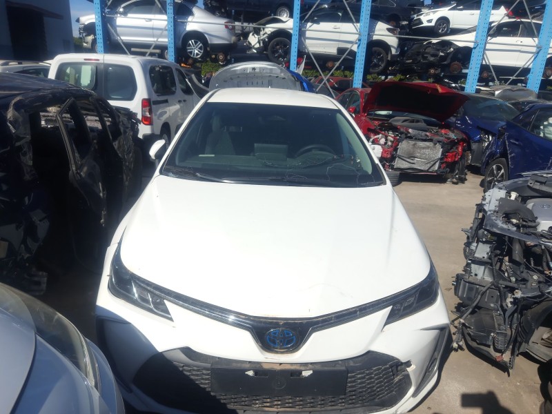 toyota corolla sedán (_e21_) del año 2025