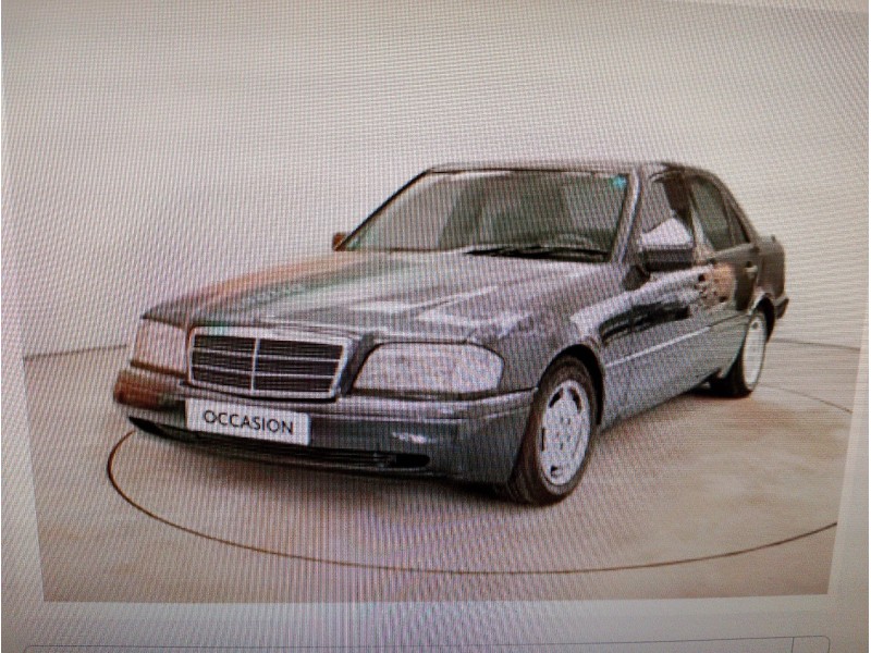 MERCEDES-BENZ CLASE C (W202) BERLINA