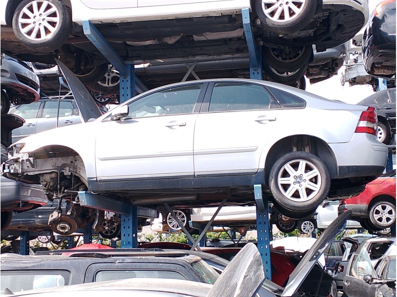 VOLVO S40 BERLINA