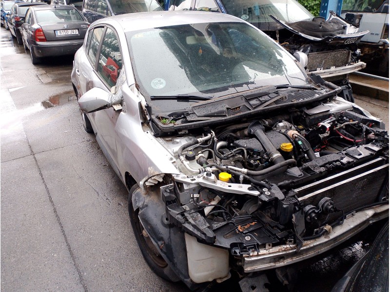 renault megane iii hatchback (bz0/1_, b3_) del año 2014
