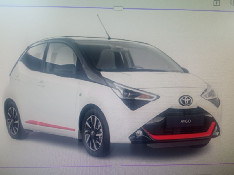 TOYOTA AYGO