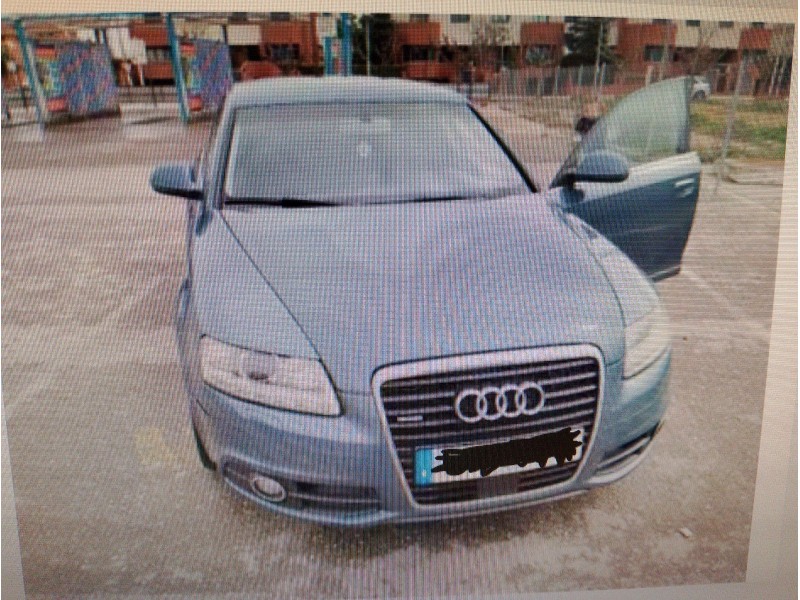 AUDI A6 BERLINA (4B2)
