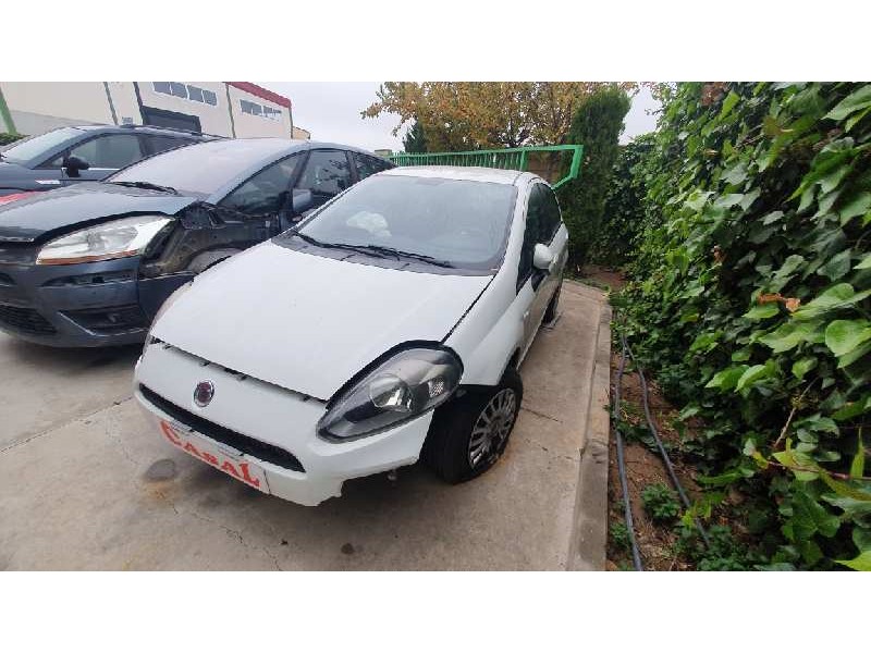 FIAT PUNTO (EVO) (199)