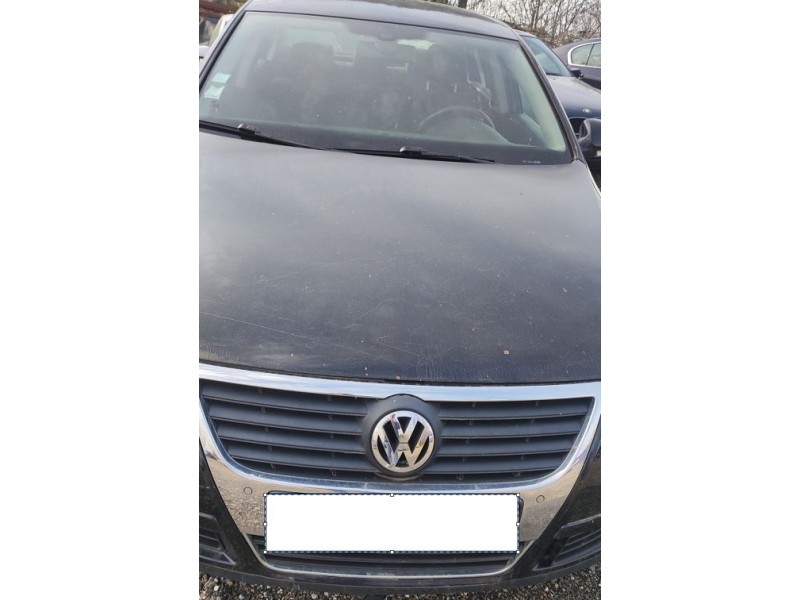 VOLKSWAGEN PASSAT BERLINA (3C2)