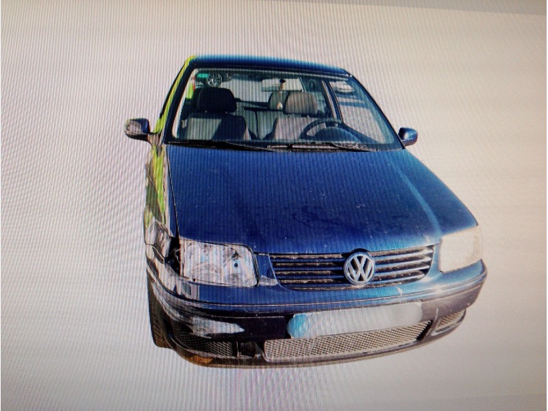 VOLKSWAGEN POLO BERLINA (6N2)