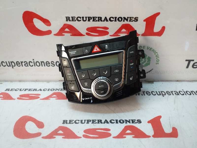 Recambio de mando climatizador para hyundai i30 cw city s referencia OEM IAM 97250A6510GU  