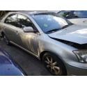 TOYOTA AVENSIS BERLINA (T25)