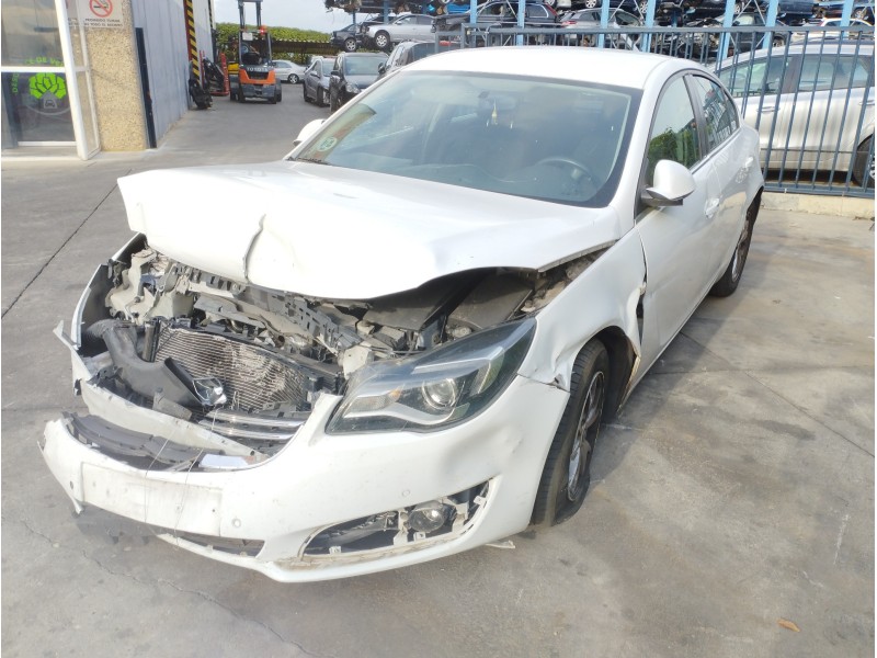 OPEL INSIGNIA BERLINA