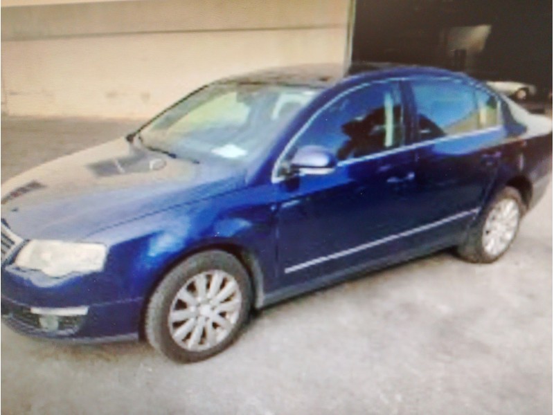 VOLKSWAGEN PASSAT BERLINA (3C2)