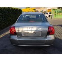 TOYOTA AVENSIS BERLINA (T25)