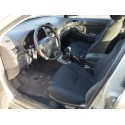 TOYOTA AVENSIS BERLINA (T25)