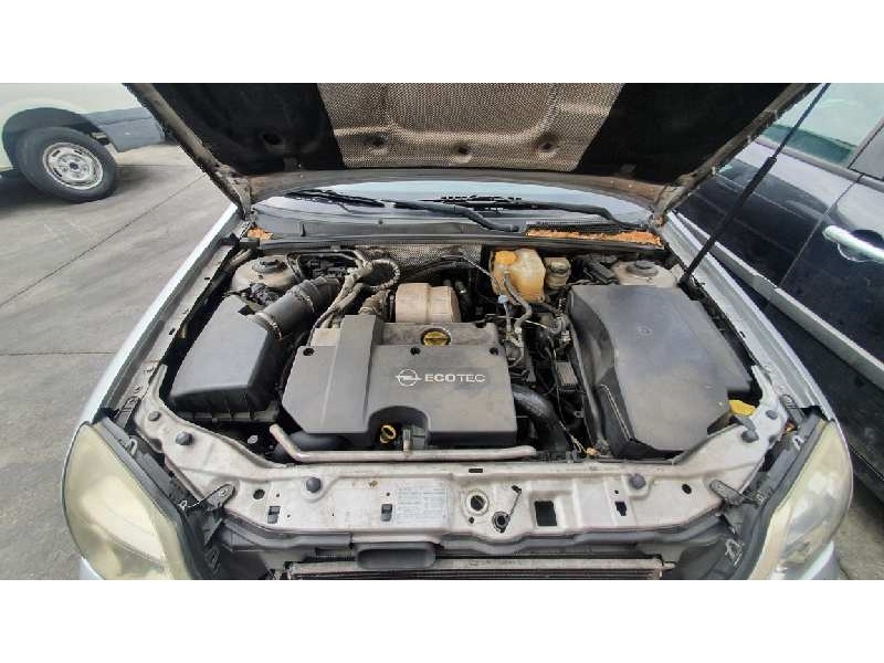 OPEL VECTRA C BERLINA