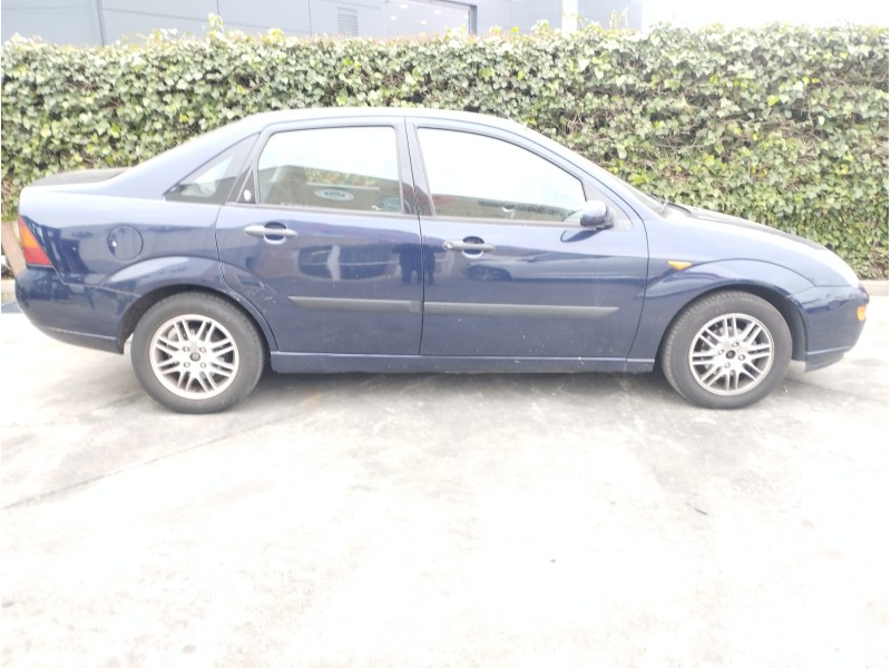 FORD FOCUS BERLINA (CAK)