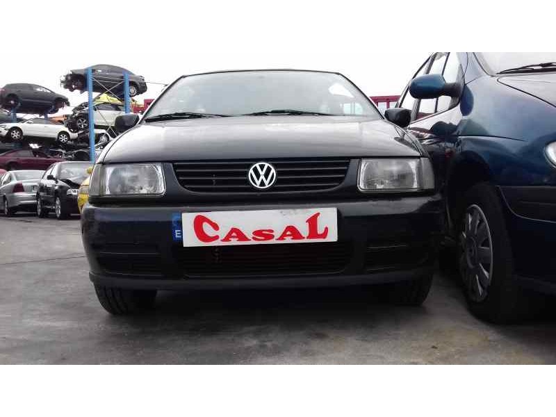 VOLKSWAGEN POLO BERLINA (6N1)