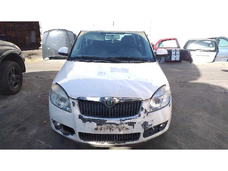 SKODA FABIA (5J2 )