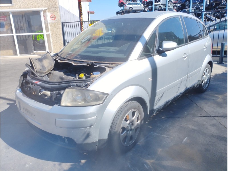 AUDI A2 (8Z)