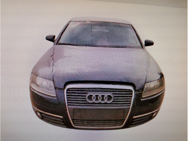 AUDI A6 BERLINA (4F2)