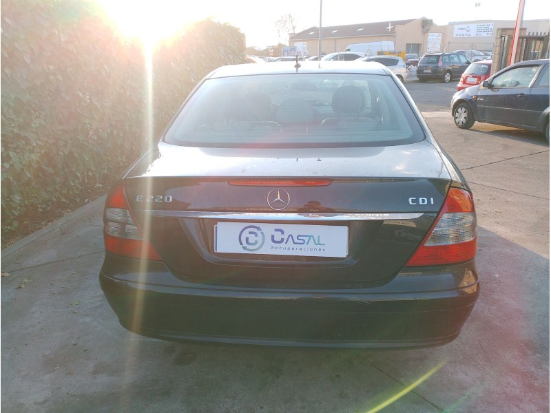 MERCEDES-BENZ CLASE E (W211)