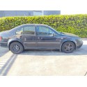 VOLKSWAGEN BORA BERLINA (1J2)