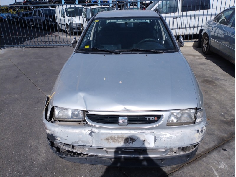 SEAT CORDOBA BERLINA (6K2)