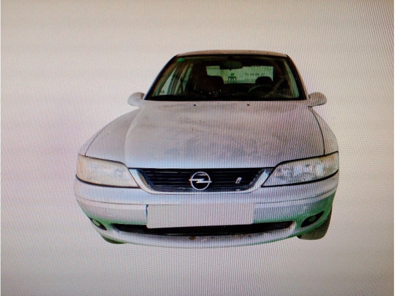 OPEL VECTRA B BERLINA