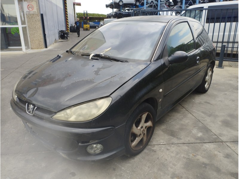 PEUGEOT 206 BERLINA