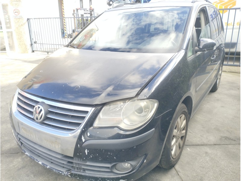 VOLKSWAGEN TOURAN (1T2)