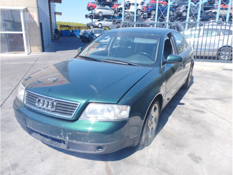 AUDI A6 AVANT (4B5)