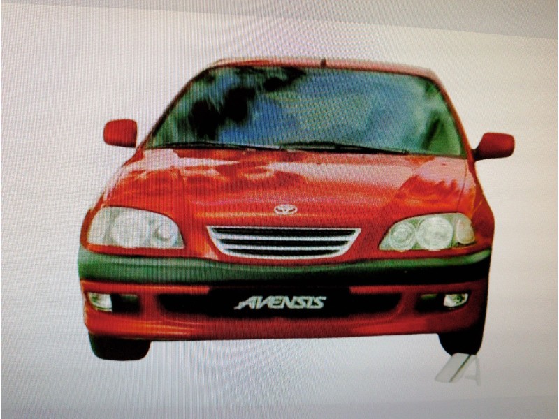 TOYOTA AVENSIS BERLINA (T 22)