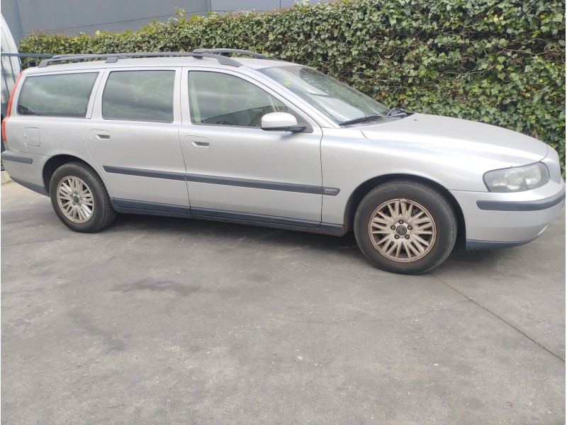 VOLVO V70 FAMILIAR