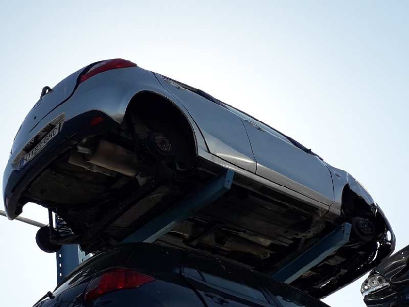 MAZDA 2 BERLINA (DY)