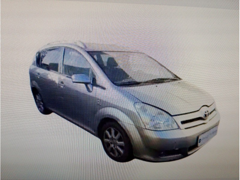 TOYOTA COROLLA VERSO (R1)