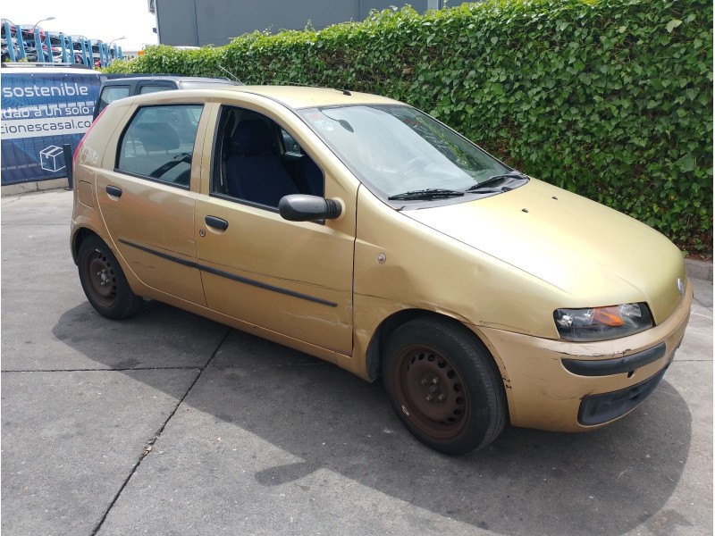FIAT PUNTO BERLINA (188)