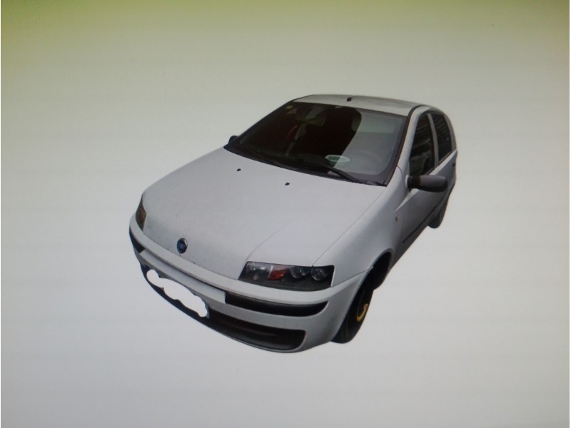 FIAT PUNTO BERLINA (188)