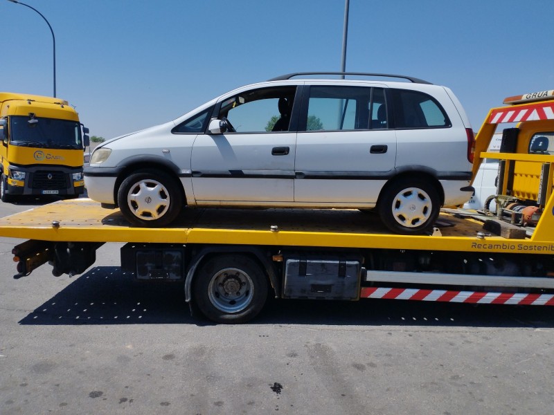 opel zafira / zafira family b (a05) del año 2002