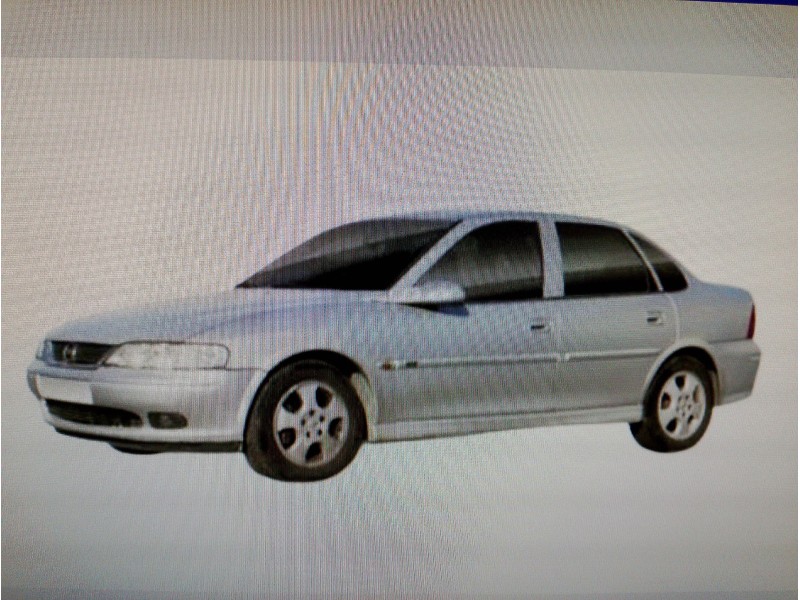 OPEL VECTRA B BERLINA