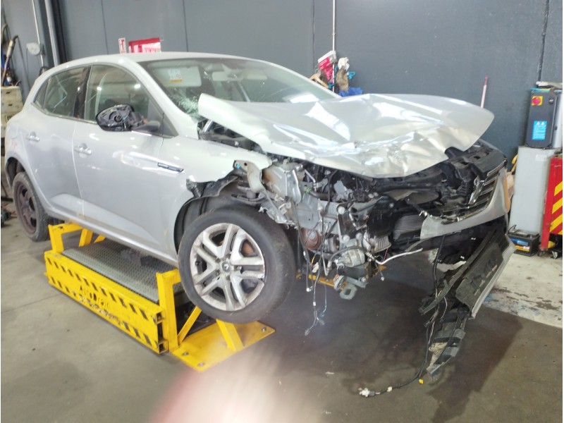 RENAULT MEGANE IV BERLINA 5P
