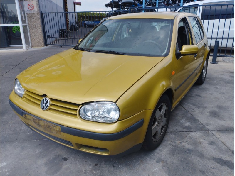VOLKSWAGEN GOLF IV BERLINA (1J1)
